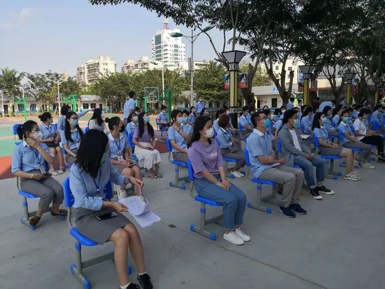 ?？邳S岡金盤高級中學開學防疫演練已開始！