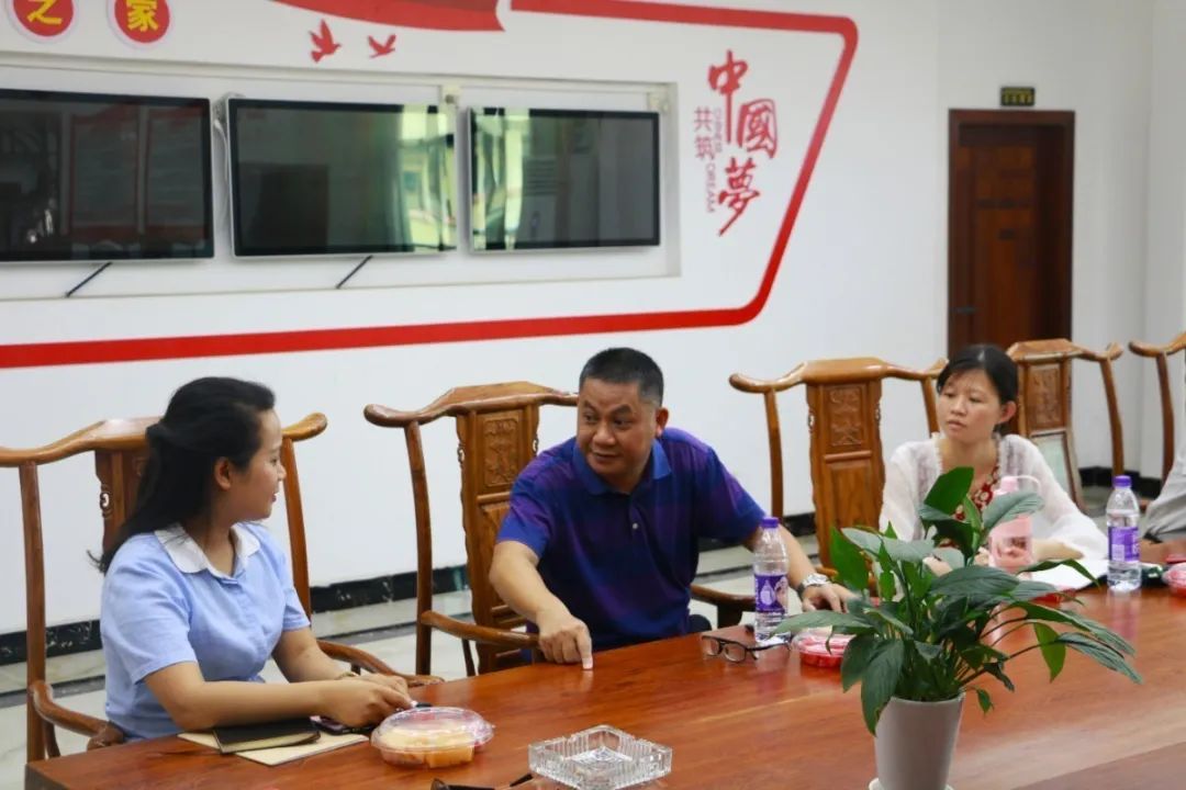 高端研討互學(xué)互鑒 資源共享共促共贏——記海南中學(xué)海口黃岡金盤(pán)高級(jí)中學(xué)高考備考研討會(huì)