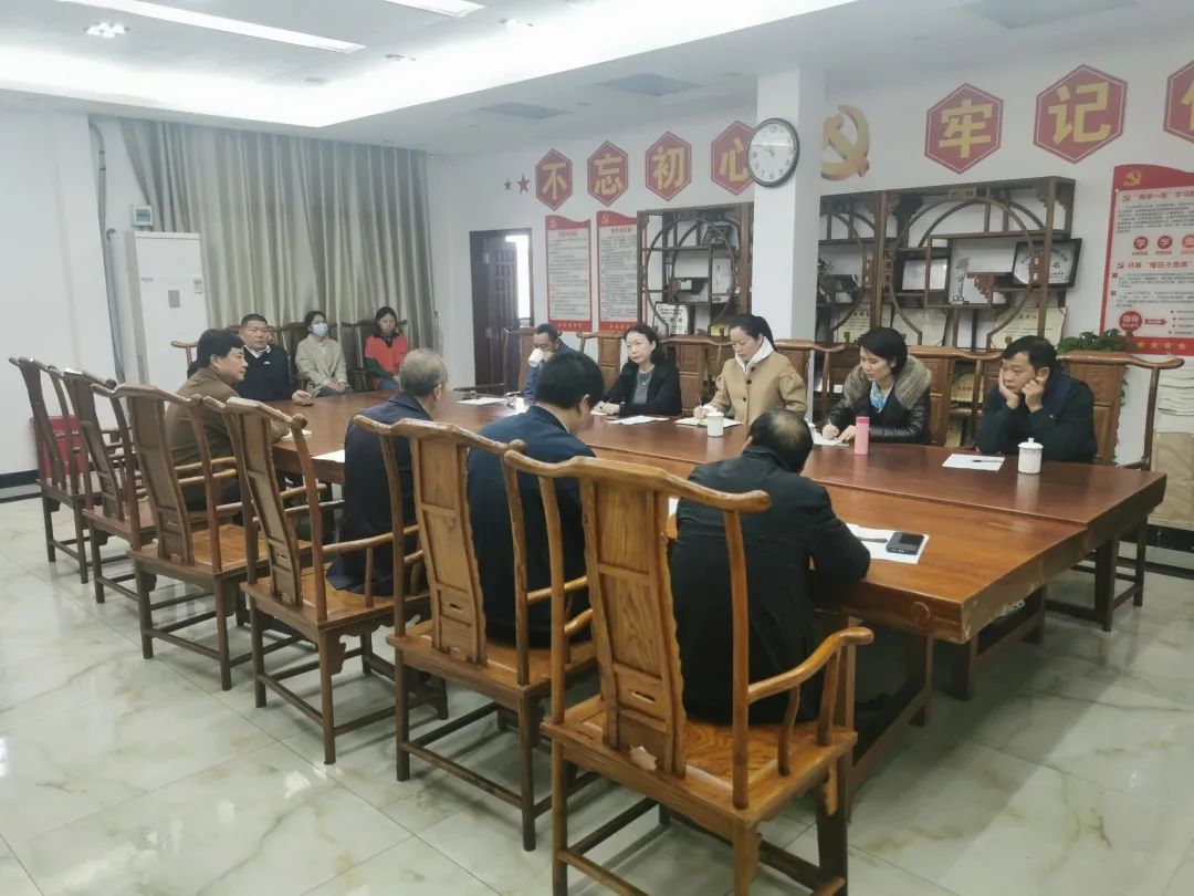 寒假常態(tài)化疫情防控檢查——市教育局王玉芳主任一行到我校開(kāi)展安全檢查