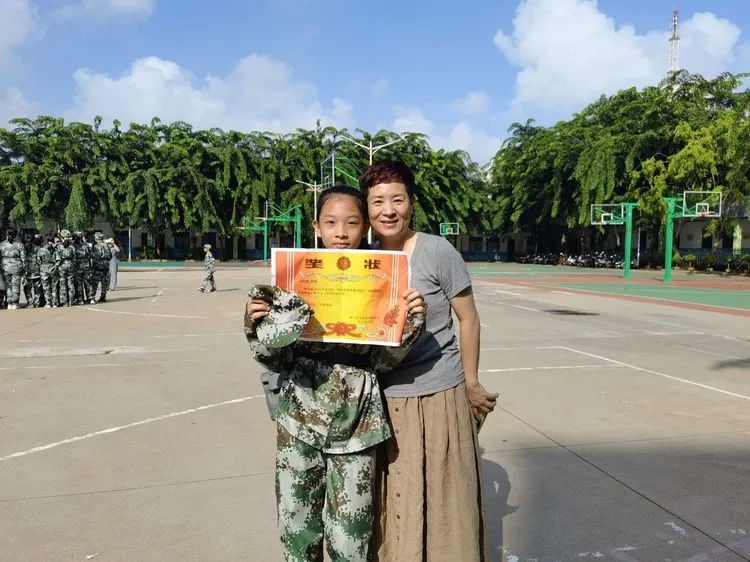 迷彩軍訓 青春無悔