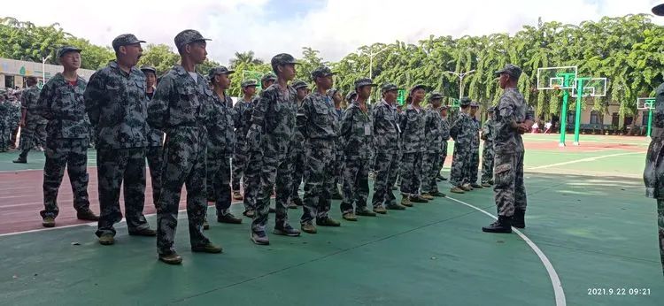 迷彩軍訓 青春無悔