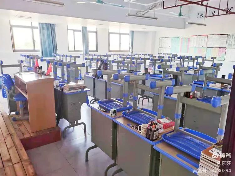 【校園動(dòng)態(tài)】倡導(dǎo)文明校風(fēng) 共建文明校園 【校園動(dòng)態(tài)】倡導(dǎo)文明校風(fēng) 共建文明校園